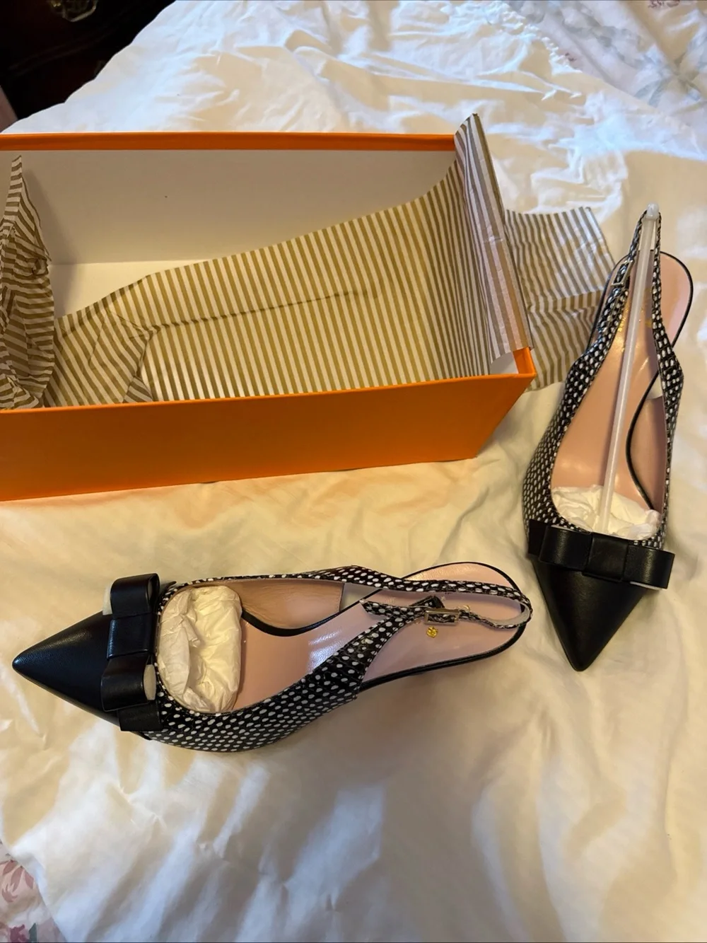 Kate Spade Jannah B/W Polka Dot Slingback Pointed Toe Pump w/ Bow by & red heals
